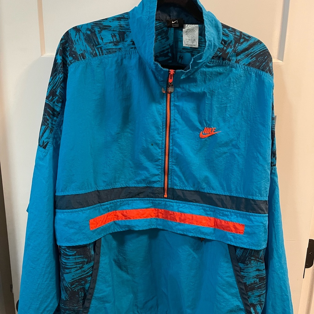 Vintage 90’s windbreaker